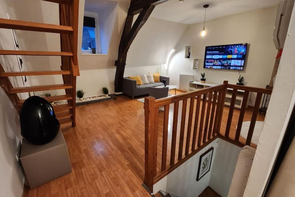 Appartement Grand Duplex Du Beffroi à Douai Extérieur photo